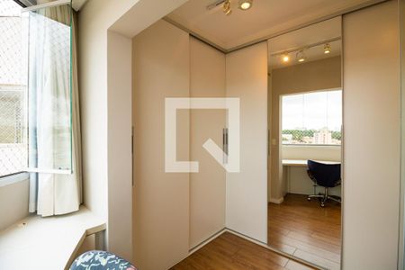 Closet de apartamento à venda com 2 quartos, 113m² em Vila São José, São Paulo