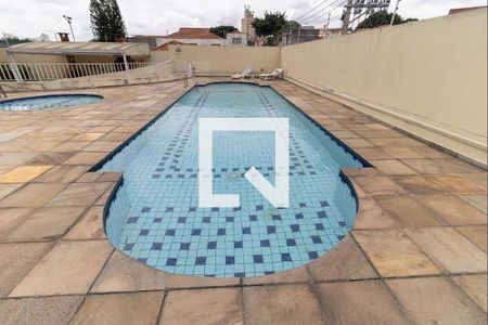 Apartamento à venda com 113m², 2 quartos e 2 vagas Apartamento à venda com 113m², 2 quartos e 2 vagasÁrea comum - Piscina