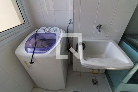 Apartamento para alugar com 65m², 2 quartos e 1 vagaÁrea de serviço