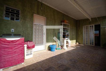 Casa à venda com 205m², 4 quartos e 1 vagaÁrea de Serviço