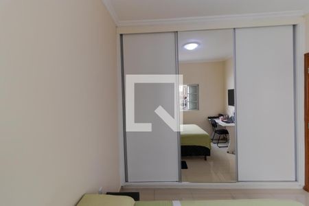 Casa à venda com 205m², 4 quartos e 1 vagaQuarto 02