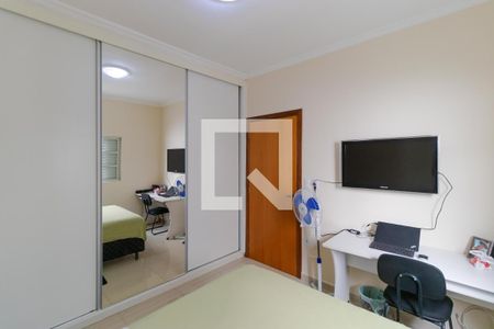 Casa à venda com 205m², 4 quartos e 1 vagaQuarto 02