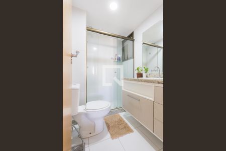 Apartamento à venda com 92m², 3 quartos e 2 vagas Apartamento à venda com 92m², 3 quartos e 2 vagasBanheiro Social