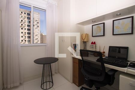 Quarto  de apartamento à venda com 2 quartos, 56m² em Partenon, Porto Alegre