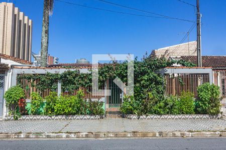 Casa para alugar com 125m², 3 quartos e 3 vagasFachada