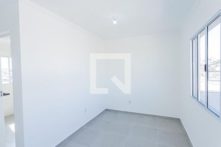 Sala de kitnet/studio para alugar com 1 quarto, 37m² em Vila Carbone, São Paulo