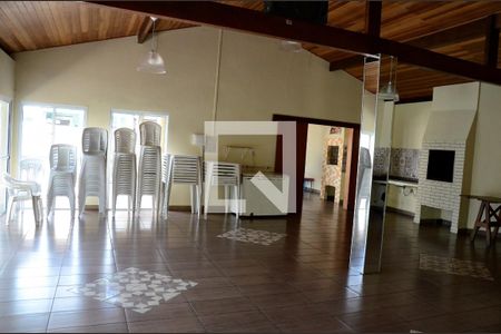 Casa de condomínio à venda com 89m², 3 quartos e 2 vagasSalão de festas