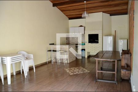 Casa de condomínio à venda com 89m², 3 quartos e 2 vagasSalão de festas