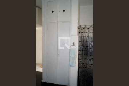 Apartamento à venda com 210m², 3 quartos e sem vagaBanheiro