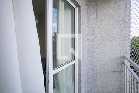 Sacada de apartamento para alugar com 2 quartos, 48m² em Padroeira, Osasco