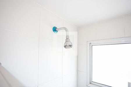 Banheiro de apartamento para alugar com 2 quartos, 48m² em Padroeira, Osasco
