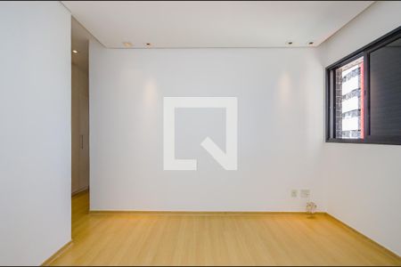 Apartamento à venda com 87m², 2 quartos e 2 vagas Apartamento à venda com 87m², 2 quartos e 2 vagasSuíte