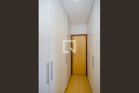 Apartamento à venda com 87m², 2 quartos e 2 vagas Apartamento à venda com 87m², 2 quartos e 2 vagasSuíte