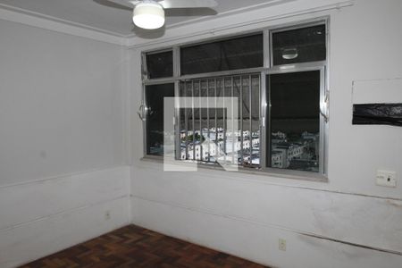 Quarto 1 de apartamento para alugar com 2 quartos, 58m² em Olaria, Rio de Janeiro
