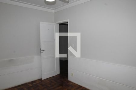 Quarto 1 de apartamento para alugar com 2 quartos, 58m² em Olaria, Rio de Janeiro