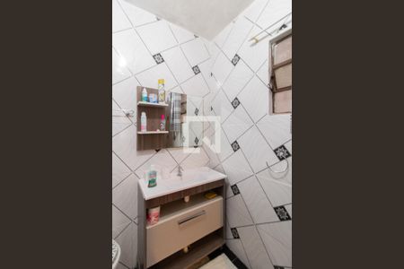 Casa à venda com 120m², 2 quartos e 4 vagasBanheiro