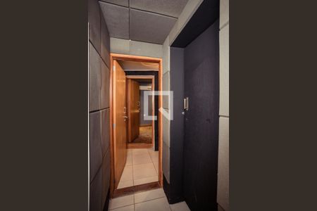 Casa à venda com 413m², 3 quartos e 4 vagas Casa à venda com 413m², 3 quartos e 4 vagasSala 1