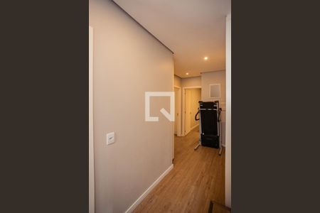 Casa à venda com 413m², 3 quartos e 4 vagas Casa à venda com 413m², 3 quartos e 4 vagasCorredor