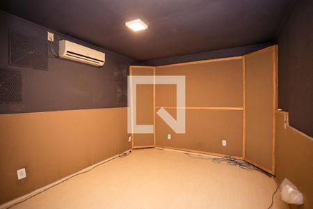 Casa à venda com 413m², 3 quartos e 4 vagas Casa à venda com 413m², 3 quartos e 4 vagasSala 7