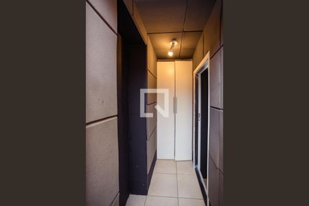 Casa à venda com 413m², 3 quartos e 4 vagas Casa à venda com 413m², 3 quartos e 4 vagasSala 2