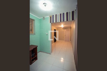 Casa à venda com 413m², 3 quartos e 4 vagas Casa à venda com 413m², 3 quartos e 4 vagasCorredor