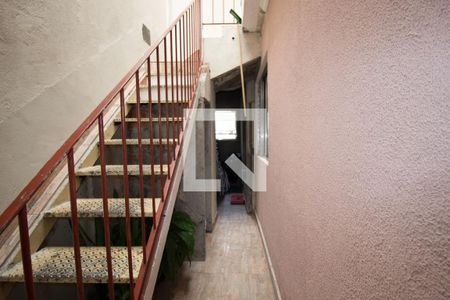 Casa à venda com 70m², 3 quartos e 1 vagaCorredor Lateral