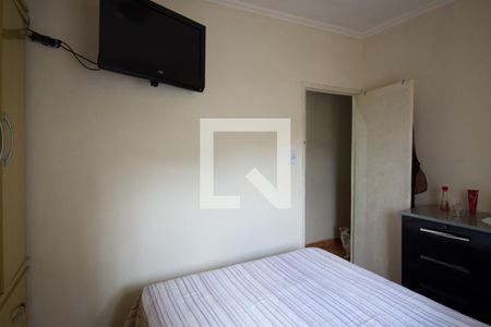 Quarto 2 de casa à venda com 3 quartos, 70m² em Vila Nhocuné, São Paulo