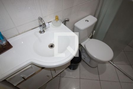 Casa à venda com 70m², 3 quartos e 1 vagaBanheiro