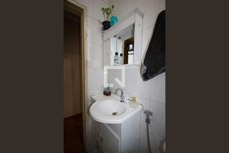 Casa à venda com 70m², 3 quartos e 1 vagaBanheiro