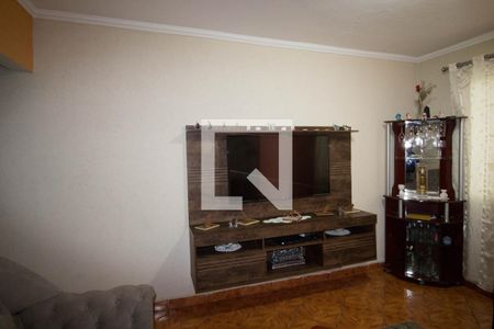 Sala de casa à venda com 3 quartos, 70m² em Vila Nhocuné, São Paulo