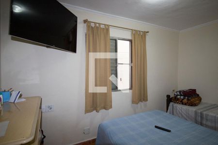 Quarto 1 de casa à venda com 3 quartos, 70m² em Vila Nhocuné, São Paulo