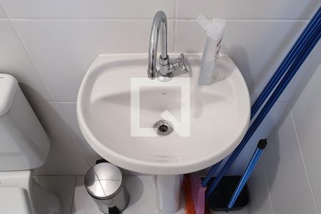 Apartamento à venda com 30m², 1 quarto e sem vagaBanheiro da suíte