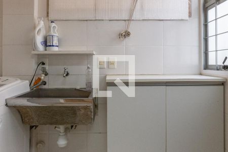 Casa à venda com 220m², 3 quartos e 2 vagasÁrea de Serviço