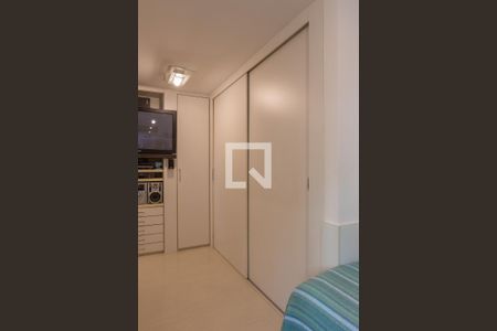 Casa à venda com 220m², 3 quartos e 2 vagasQuarto 2