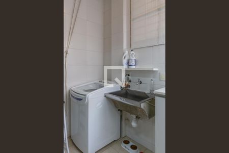 Casa à venda com 220m², 3 quartos e 2 vagasÁrea de Serviço