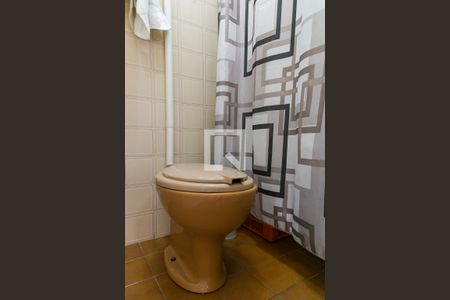 Casa à venda com 172m², 3 quartos e 5 vagasBanheiro de Serviço