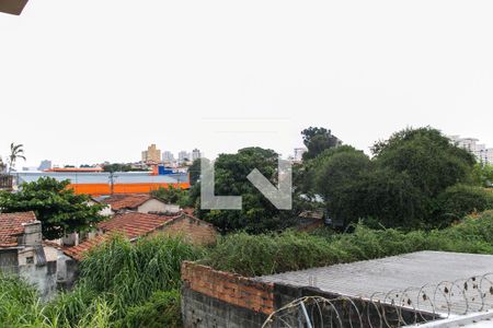 Casa à venda com 172m², 3 quartos e 5 vagasQuarto 2 - Varanda