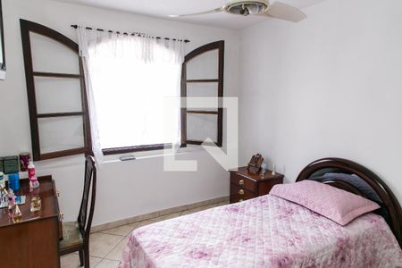 Casa à venda com 172m², 3 quartos e 5 vagasQuarto 1