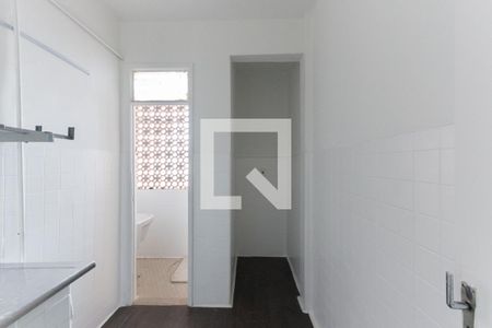 Apartamento à venda com 58m², 2 quartos e sem vagaCozinha e Área de Serviço