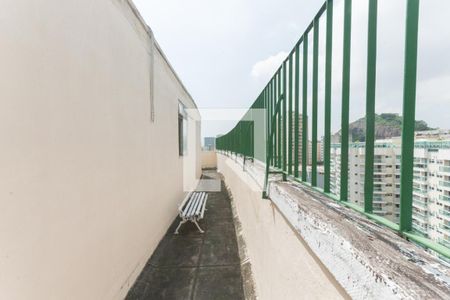 Apartamento à venda com 58m², 2 quartos e sem vagaÁrea comum
