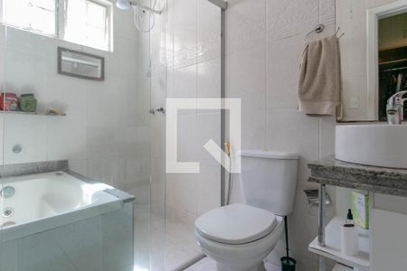 Casa à venda com 525m², 6 quartos e 5 vagas Casa à venda com 525m², 6 quartos e 5 vagasBanheiro da Suíte 2 - Casa 2