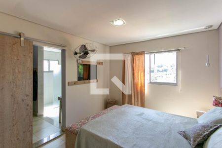 Casa à venda com 525m², 6 quartos e 5 vagas Casa à venda com 525m², 6 quartos e 5 vagasQuarto Suíte 2