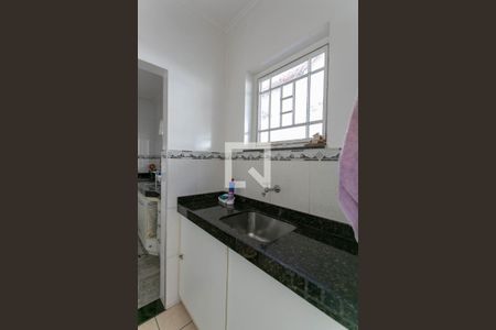 Casa à venda com 525m², 6 quartos e 5 vagas Casa à venda com 525m², 6 quartos e 5 vagasÁrea de Serviço - Casa 2