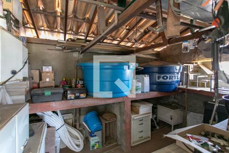 Casa à venda com 525m², 6 quartos e 5 vagas Casa à venda com 525m², 6 quartos e 5 vagasOficina