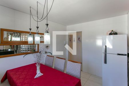Casa à venda com 525m², 6 quartos e 5 vagas Casa à venda com 525m², 6 quartos e 5 vagasSala de Jantar