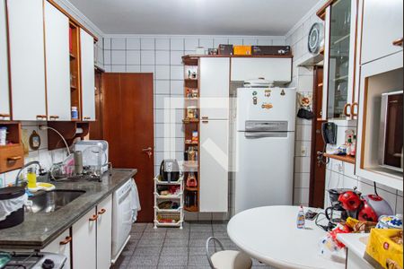 Apartamento à venda com 115m², 3 quartos e 2 vagasCozinha