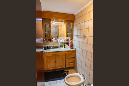 Apartamento à venda com 115m², 3 quartos e 2 vagasBanheiro da suíte