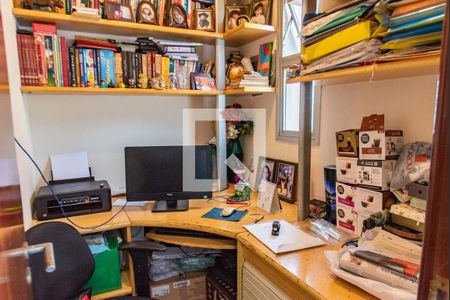 Apartamento à venda com 115m², 3 quartos e 2 vagasQuarto de serviço