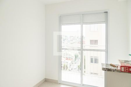 Sala de apartamento para alugar com 1 quarto, 31m² em Vila Penteado, São Paulo