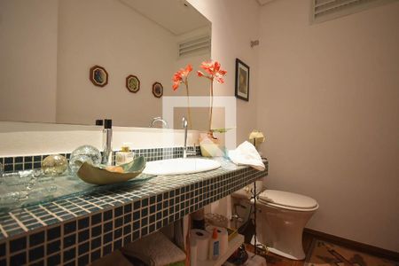 Apartamento à venda com 209m², 4 quartos e 3 vagas Apartamento à venda com 209m², 4 quartos e 3 vagasLavabo